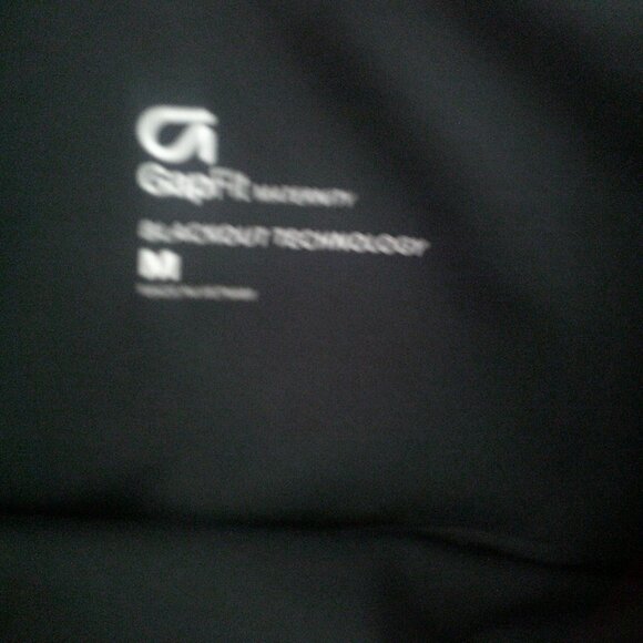 GapFit Maternity Blackout Technology Fast full panel leggings Black SZ Med - Picture 2 of 5